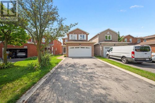 6386 Longspur Rd, Mississauga, ON, L5N6H1 | Card Image