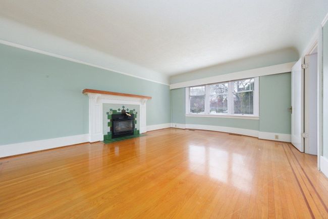 3905 W 19 Th Avenue, House other with 4 bedrooms, 2 bathrooms and 2 parking in Vancouver BC | Image 3