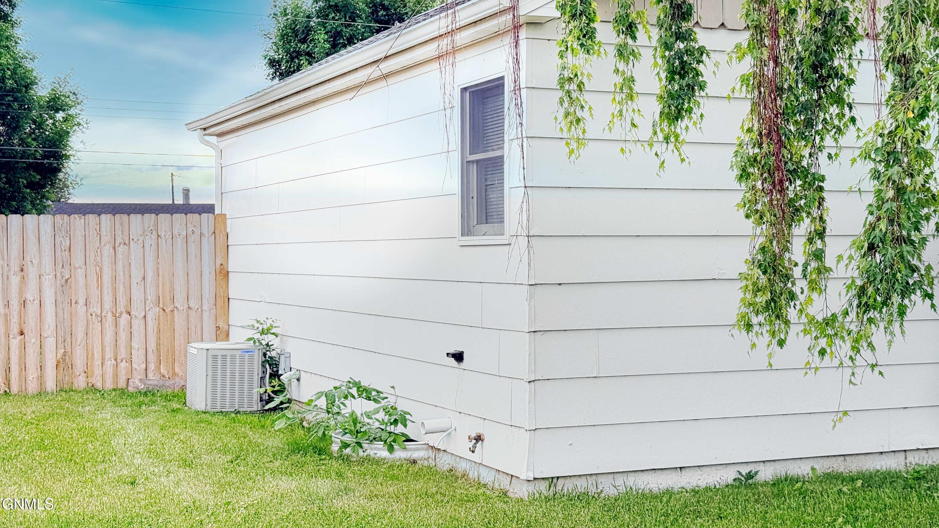 Residential in Williston 4