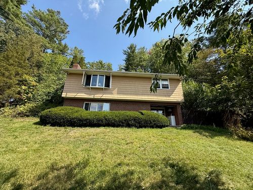 446 Mammoth Rd, Pelham, NH, 03076-2187 | Card Image