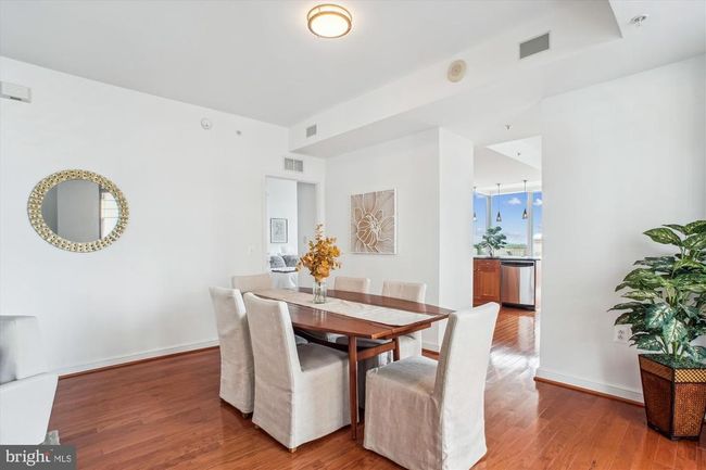 UNIT-805 - 11990 Market St, Condo with 3 bedrooms, 2 bathrooms and null parking in RESTON VA | Image 10