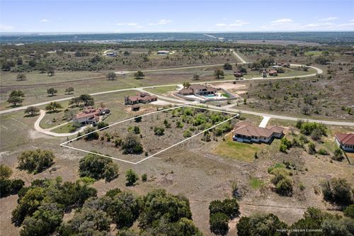 104 Strada Luca, Florence, TX, 76527 | Card Image