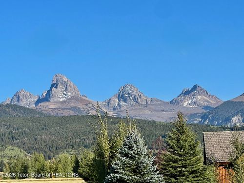 2290 Snow Crest Ranch Dr, Driggs, ID, 83422-4781 | Card Image