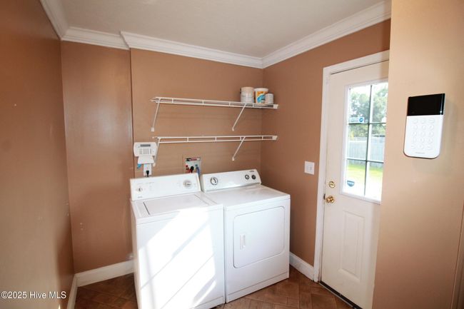 1931 Nc Highway 102 W, House other with 3 bedrooms, 2 bathrooms and 2 parking in Chocowinity NC | Image 25