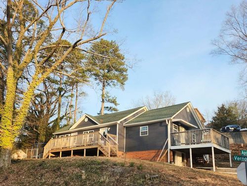 700 Vernon Ave, DALTON, GA, 30720-4167 | Card Image