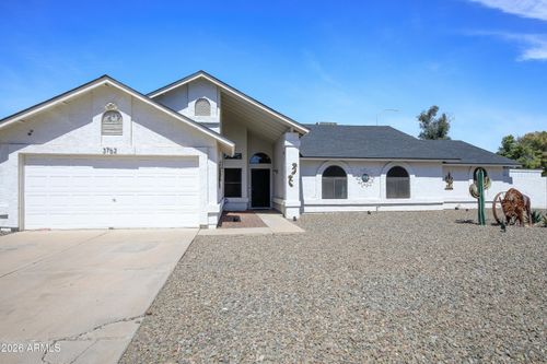 3752 E Emerald Ave, Mesa, AZ, 85206-2516 | Card Image
