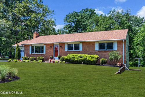 88 Ellisdale Rd, Allentown, NJ, 08501-1803 | Card Image