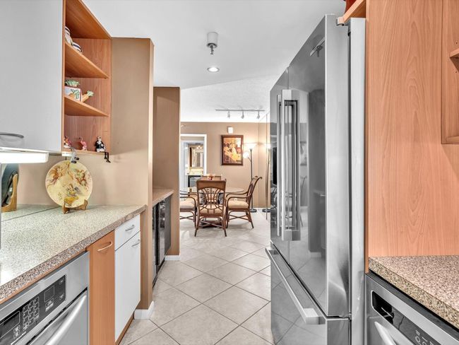 APT-605 - 4505 S Ocean Blvd, Condo with 2 bedrooms, 2 bathrooms and null parking in Highland Beach FL | Image 25