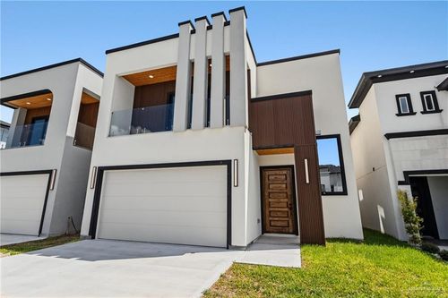 2604 E Solar Dr, Mission, TX, 78574-3375 | Card Image