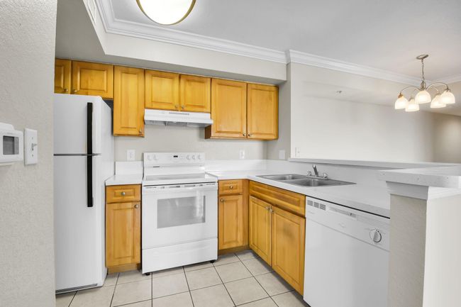 APT-204 - 15185 Michelangelo Blvd, Condo with 2 bedrooms, 2 bathrooms and null parking in Delray Beach FL | Image 12