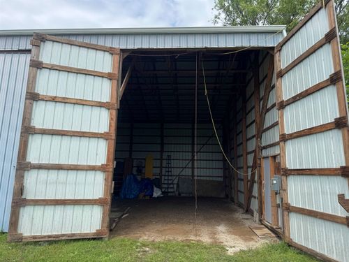 10358 S Us Highway 31, Elk Rapids, MI, 49629-9736 | Card Image