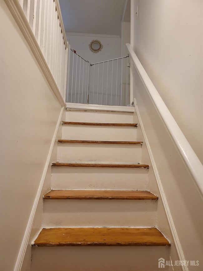 72 High St, House other with 2 bedrooms, 3 bathrooms and null parking in Perth Amboy NJ | Image 39