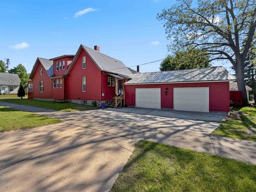 123 E Bremer St, Cadillac, MI, 49601-1401 | Card Image