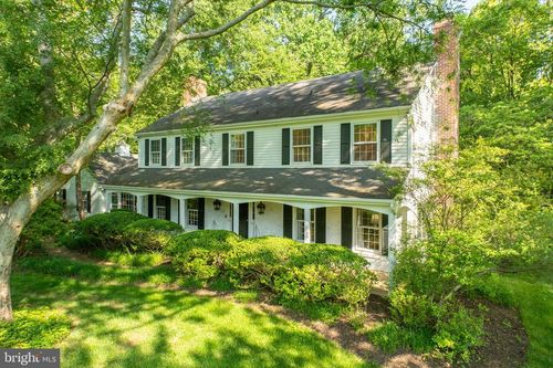 8 Apple Row, KENNETT SQUARE, PA, 19348-2101 | Card Image