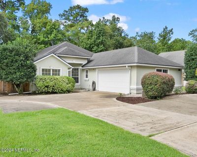 947 Woodbridge Hollow Road N, House other with 3 bedrooms, 2 bathrooms and null parking in Jacksonville FL | Image 1