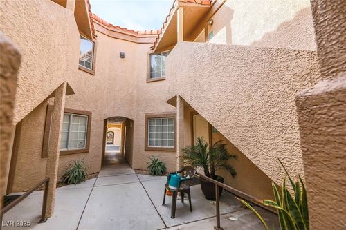 apt-722-1851 Hillpointe Rd, Henderson, NV, 89074-0977 | Card Image