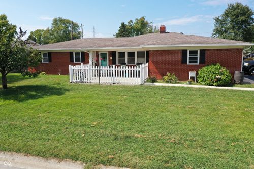 2630 Wedgewood Dr, Columbus, IN, 47203-3338 | Card Image