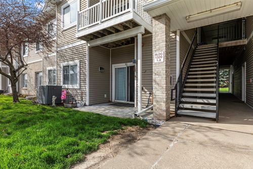 unit-5l-1320 Se Florence Dr, Waukee, IA, 50263-8318 | Card Image