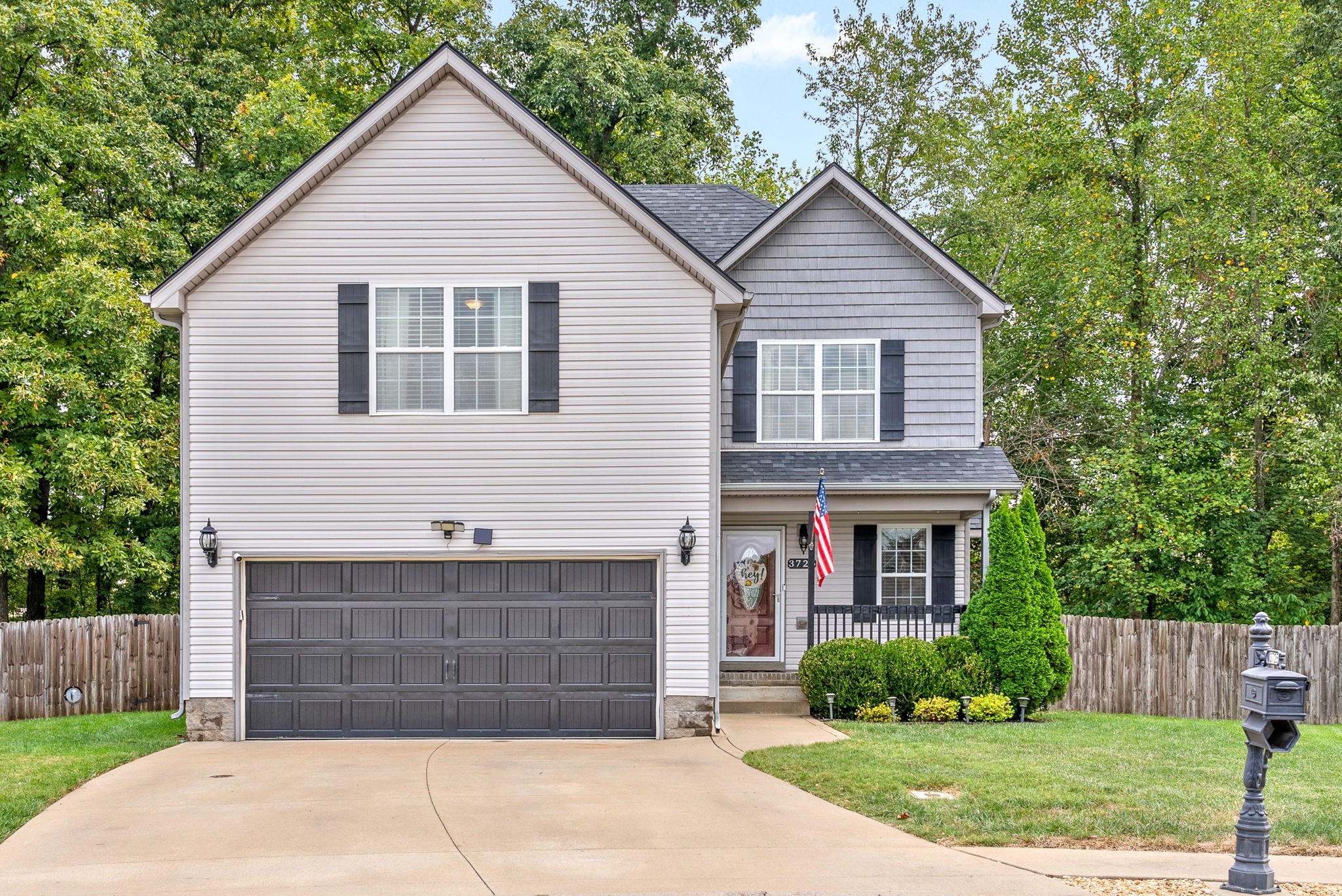 Crisscross Ct, Clarksville, TN 37040