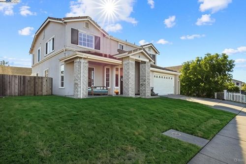 127 Entrada Cir, American Canyon, CA, 94503-3114 | Card Image