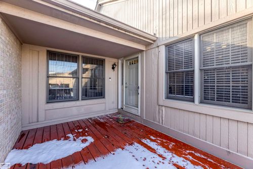 23596 Suttons Bay Dr, Clinton Twp, MI, 48036-1270 | Card Image