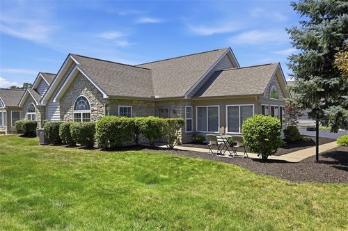 1737 Heather Heights Dr, Crescent, PA, 15046-3807 | Card Image