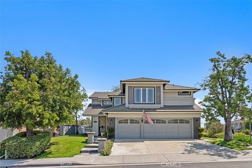 28532 Chimney Rock Cir, Trabuco Canyon, CA, 92679-1179 | Card Image