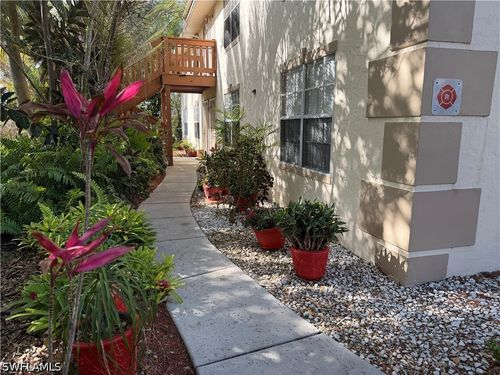 g2-5352 16th Pl Sw, NAPLES, FL, 34116-5028 | Card Image