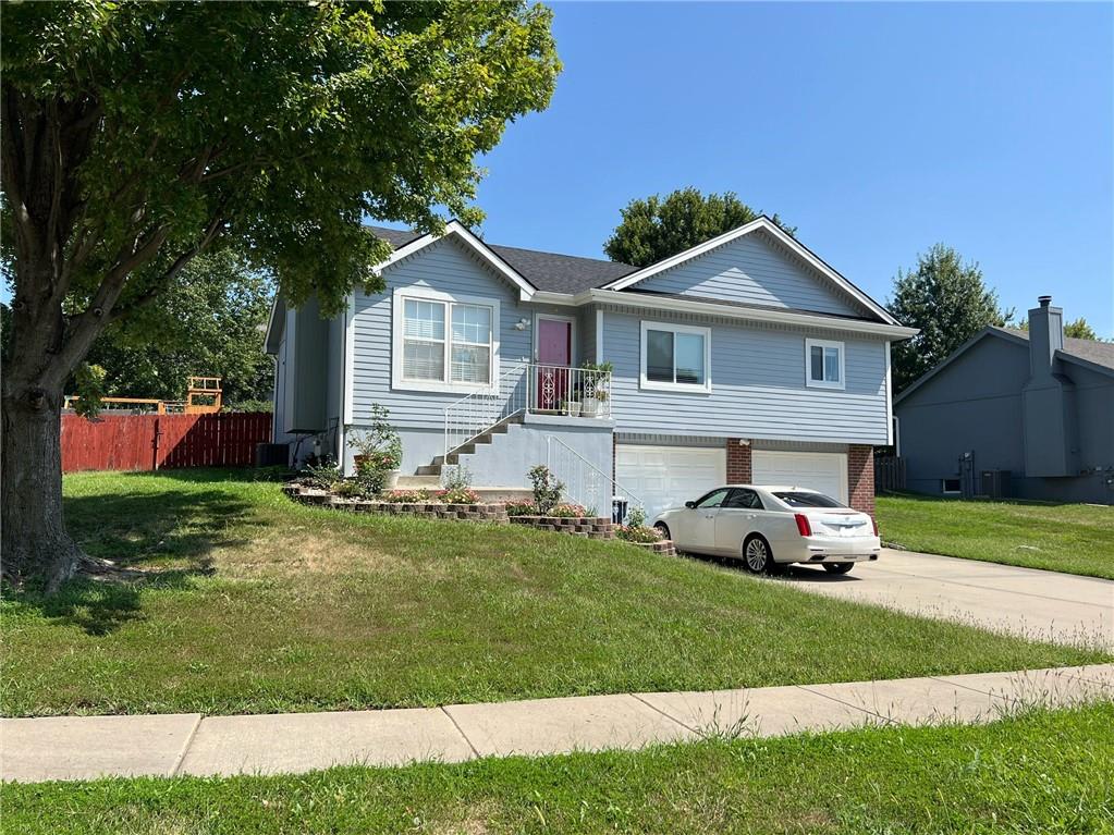 Crystal Ave, Kansas City, MO 64119