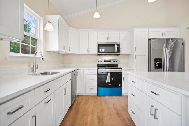 5987 Cross Country Blvd, House other with 3 bedrooms, 2 bathrooms and null parking in Marianna FL | Image 12