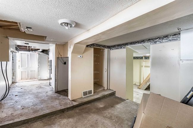 7504 Kipling Ave, House other with 2 bedrooms, 1 bathrooms and 3 parking in Woodbridge ON | Image 30