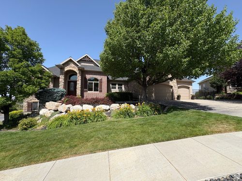398 Lofty Ln, North Salt Lake, UT, 84054-2617 | Card Image