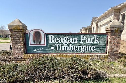 1221 Capitol Dr, Edinburgh, IN, 46124-9259 | Card Image