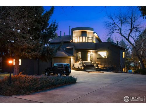 6686 Fairways Dr, Niwot, CO, 80503-8353 | Card Image