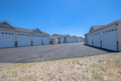 g-40-9967 Road W.8 Nw, Quincy, WA, 98848-8904 | Card Image