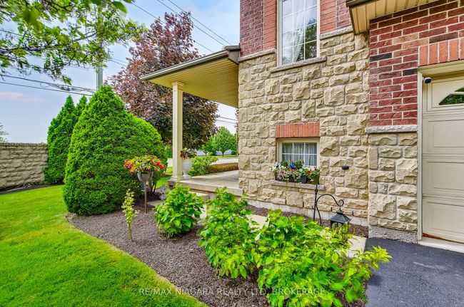 16 - 5 Liddycoat Lane, Condo with 3 bedrooms, 3 bathrooms and 1 parking in Ancaster ON | Image 7