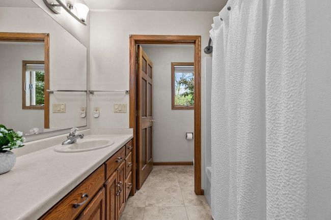 301 E Wayfarer Lane, House other with 4 bedrooms, 4 bathrooms and null parking in APPLETON WI | Image 38