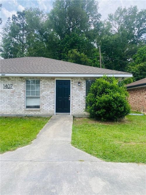 b-1407 Hooks Dr, Hammond, LA, 70401-2213 | Card Image