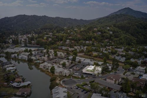 362 Larkspur Plaza Dr, Larkspur, CA, 94939-1442 | Card Image