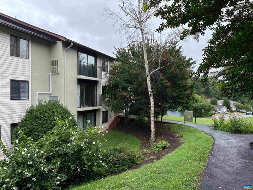 29 Spring Ct, CHARLOTTESVILLE, VA, 22901-1339 | Card Image