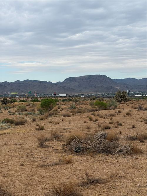 392 N Yavapai St Street, Kingman, AZ, 86401 | Card Image