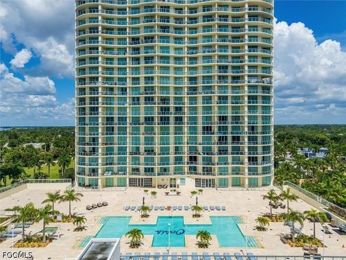mph3-3000 Oasis Grand Blvd, FORT MYERS, FL, 33916-1524 | Card Image