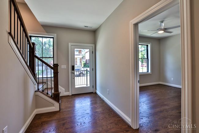 2908 Robertson Ave, House other with 3 bedrooms, 4 bathrooms and null parking in Cincinnati OH | Image 4