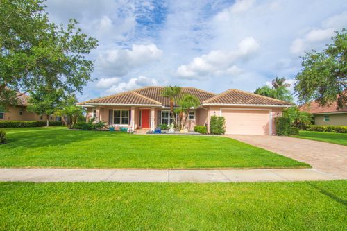470 Pittman Ave, Vero Beach, FL, 32968-8516 | Card Image