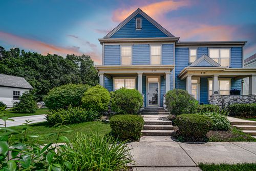 314 Village Sq, Chesterton, IN, 46304 | Card Image