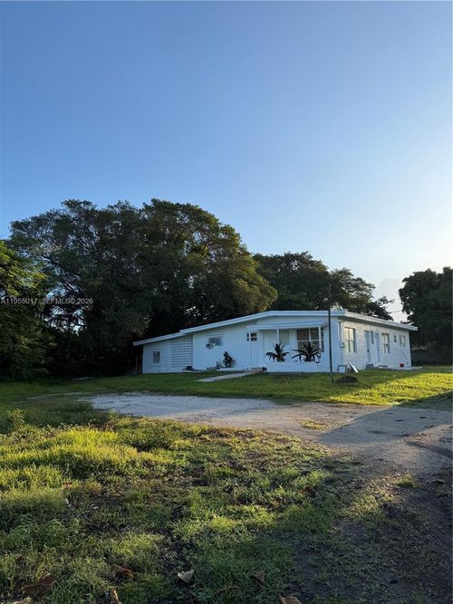 6845 Sw 97th Ave, Miami, FL, 33173-1478 | Card Image