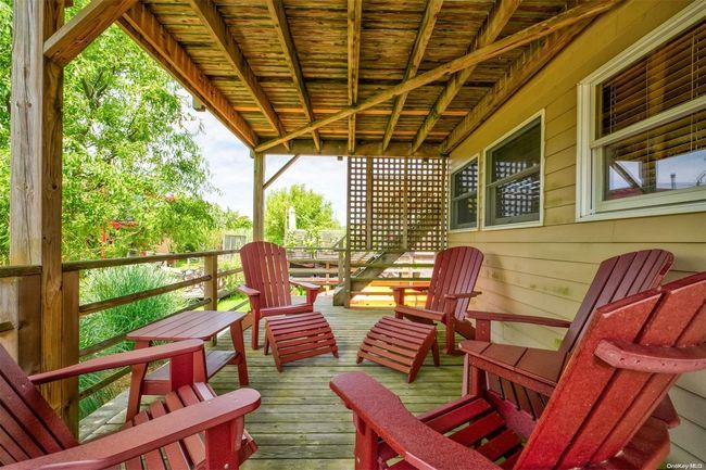 69 Walnut Walk, House other with 3 bedrooms, 2 bathrooms and null parking in Fair Harbor NY | Image 4