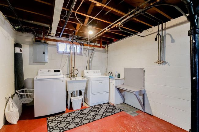 Newer Washer & Dryer | Image 20