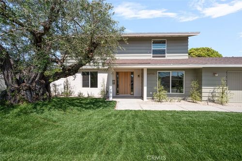 2880 Club House Rd, Costa Mesa, CA, 92626-4760 | Card Image