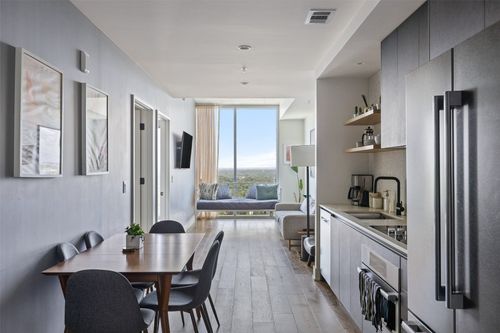 2405-48 East Ave, Austin, TX, 78701-4317 | Card Image